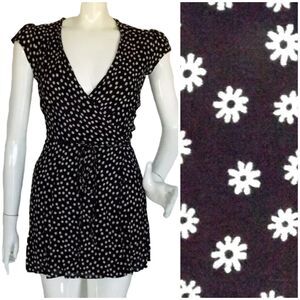 REFORMATION Wrap Dress, S, Black/White Daisies, Mini, Short sleeve, Sash